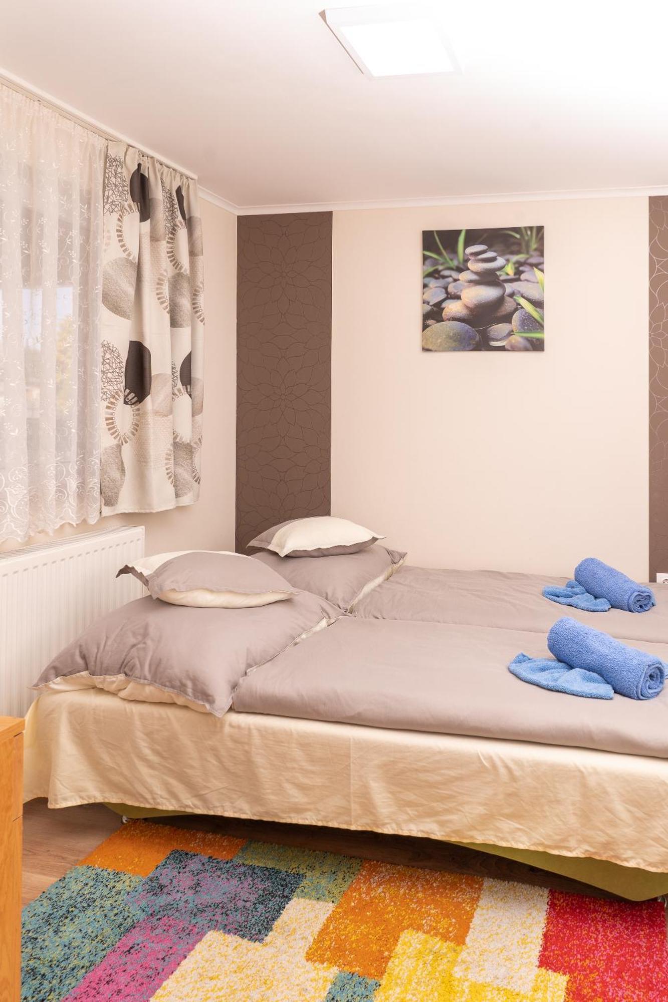Lili Apartman Harkány Exterior foto