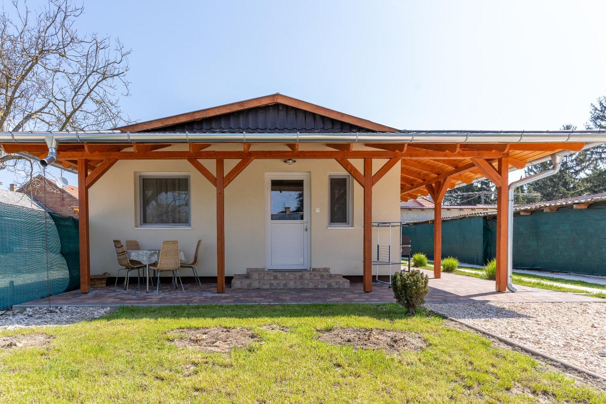 Lili Apartman Harkány Exterior foto