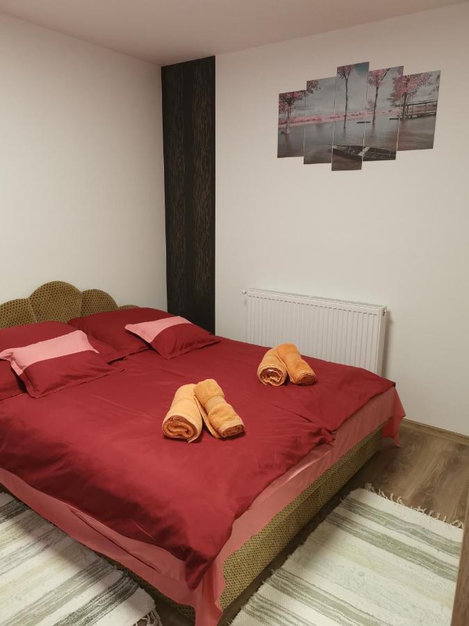 Lili Apartman Harkány Exterior foto