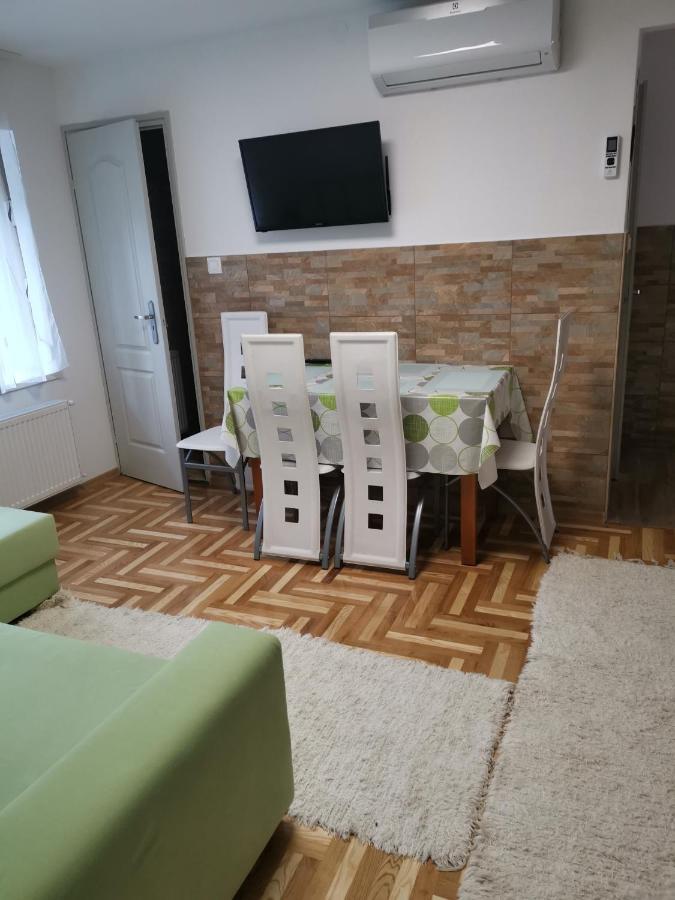 Lili Apartman Harkány Exterior foto