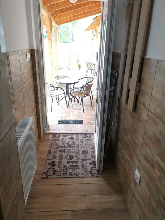 Lili Apartman Harkány Exterior foto